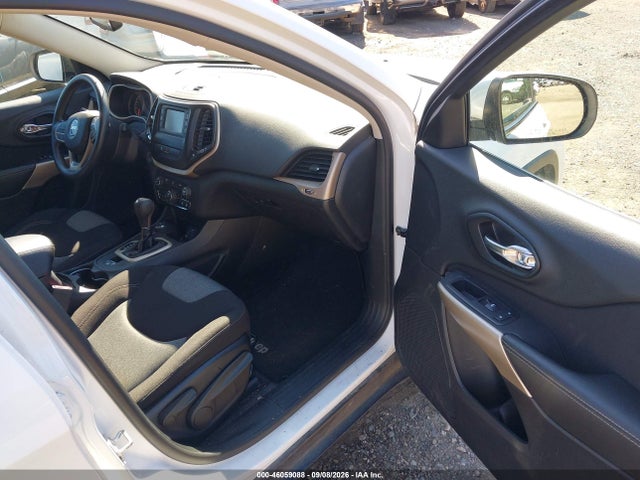 Продаж на аукціоні авто 2018 Jeep Cherokee Latitude 4x4, vin: 1C4PJMCB2JD528665, номер лоту: 46059088