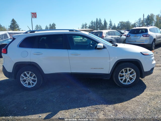 Jeep Cherokee Latitude 4x4 2018 1C4PJMCB4JD528621 Image 13