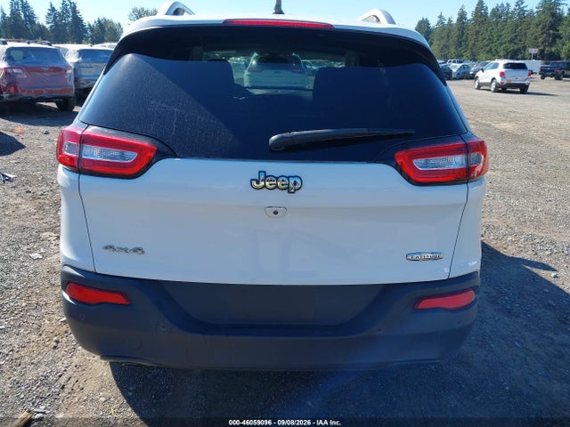 Jeep Cherokee Latitude 4x4 2018 1C4PJMCB4JD528621 Image 16