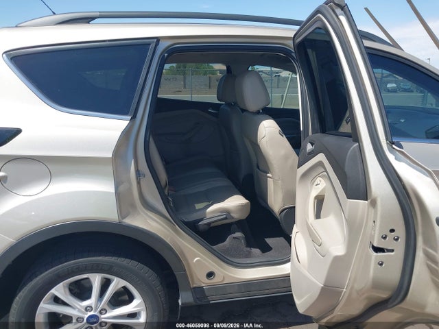 Ford ESCAPE SE 2017 1FMCU0G97HUE55014 Image 8