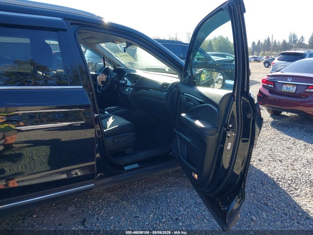 Продаж на аукціоні авто 2021 Honda Pilot Awd Touring 8 Passenger, vin: 5FNYF6H95MB053971, номер лоту: 46059106