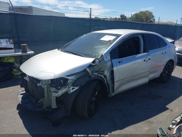 2020 Toyota Corolla Se Nightshade Edition მანქანა იყიდება აუქციონზე, vin: 5YFS4RCE1LP047945, აუქციონის ნომერი: 46059111
