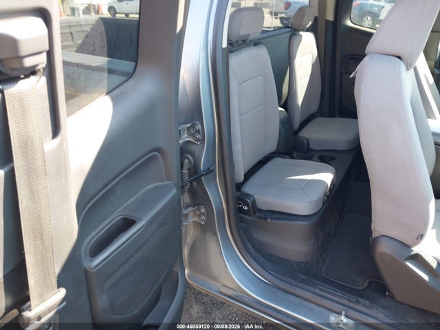 Chevrolet Colorado Wt 2018 1GCHSBEAXJ1243546 Image 8