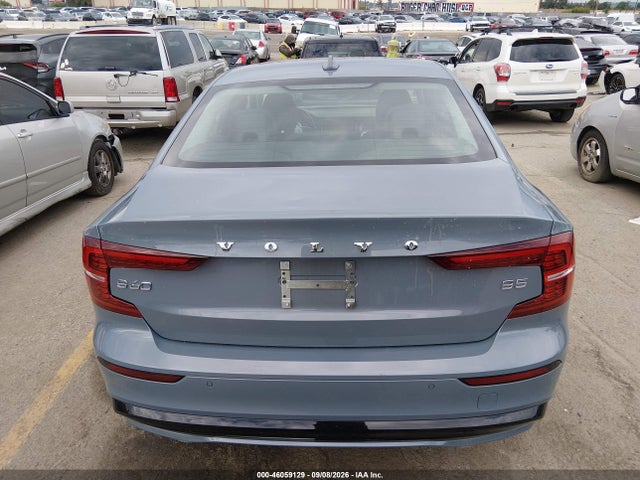 Volvo S60 B5 Core Dark Theme 2024 7JRL12FK1RG321422 Image 17