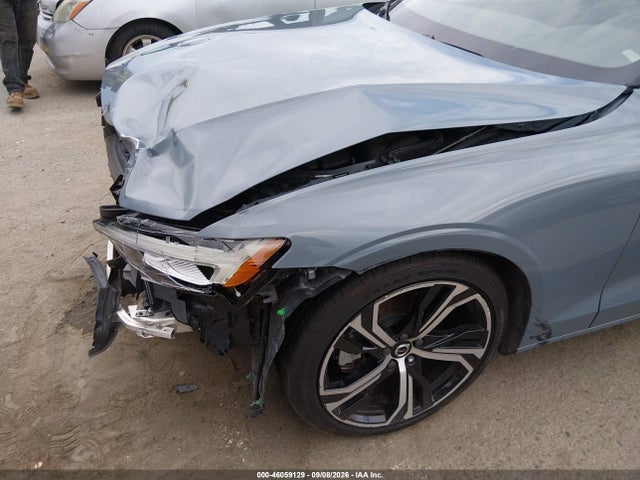 Volvo S60 B5 Core Dark Theme 2024 7JRL12FK1RG321422 Image 18