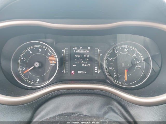 2018 Jeep Cherokee Latitude 4x4 მანქანა იყიდება აუქციონზე, vin: 1C4PJMCB5JD528658, აუქციონის ნომერი: 46059134