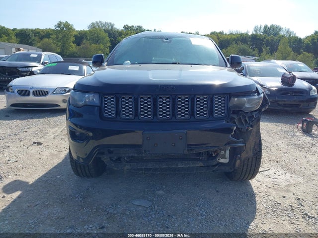 Продаж на аукціоні авто 2018 Jeep Grand Cherokee Altitude 4x4, vin: 1C4RJFAG8JC120857, номер лоту: 46059170