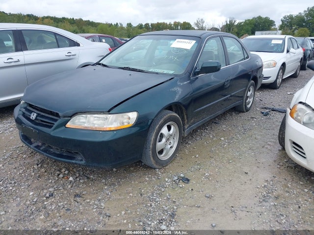 Aukcja sprzedaży 1998 Honda Accord Lx, vin: 1HGCG5644WA141674, numer aukcji: 46059242