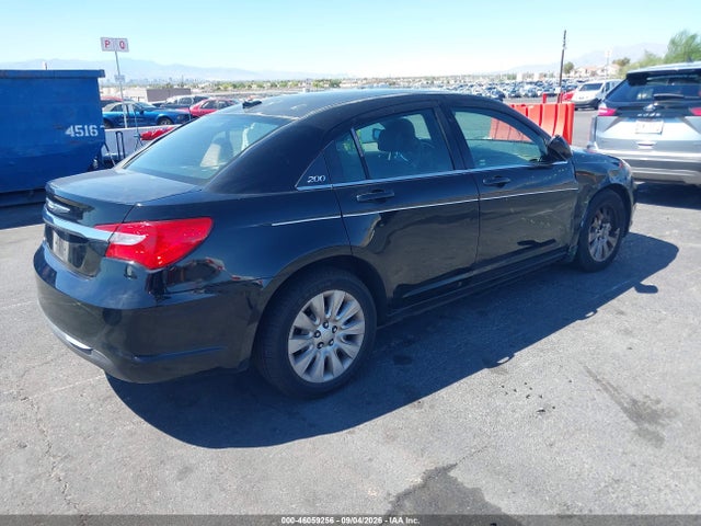 2012 Chrysler 200 Lx მანქანა იყიდება აუქციონზე, vin: 1C3CCBAB2CN166886, აუქციონის ნომერი: 46059256