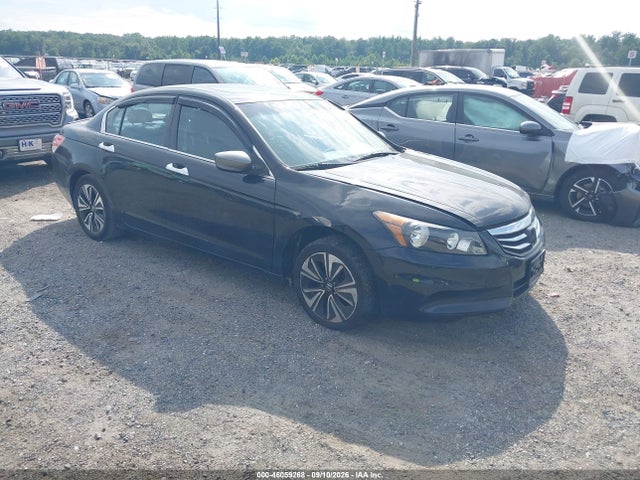 Auction sale of the 2011 Honda Accord 2.4 Ex-l, vin: 1HGCP2F86BA071381, lot number: 46059268