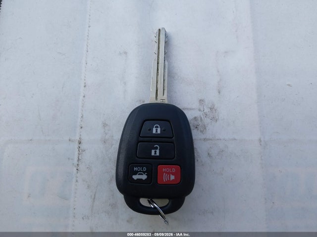 46059283 :رقم المزاد ، 5YFBURHEXGP392681 vin ، 2016 Toyota Corolla Le مزاد بيع