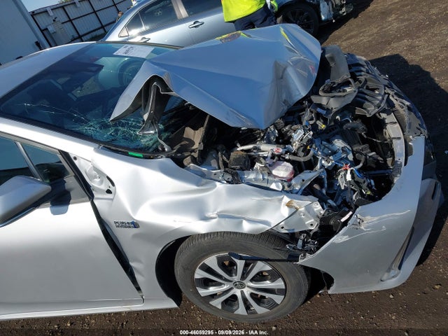 2022 Toyota Prius Prime Xle მანქანა იყიდება აუქციონზე, vin: JTDKAMFP2N3227245, აუქციონის ნომერი: 46059295