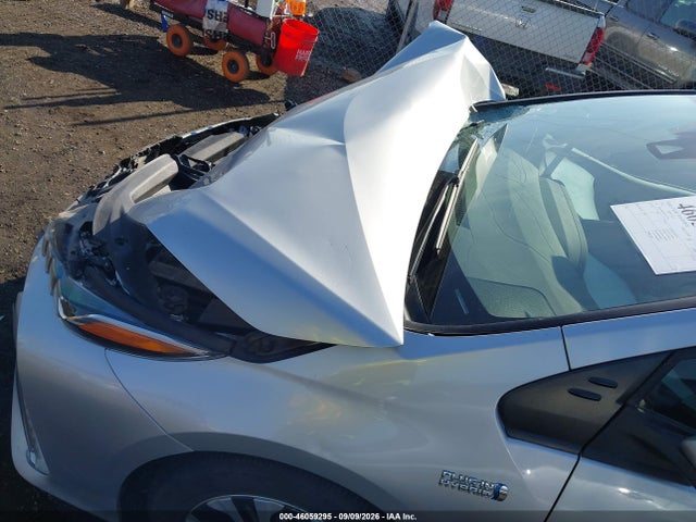2022 Toyota Prius Prime Xle მანქანა იყიდება აუქციონზე, vin: JTDKAMFP2N3227245, აუქციონის ნომერი: 46059295