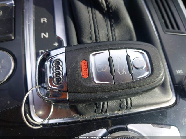 46059326 :رقم المزاد ، WAUFFAFL5EN030098 vin ، 2014 Audi A4 2.0t Premium مزاد بيع