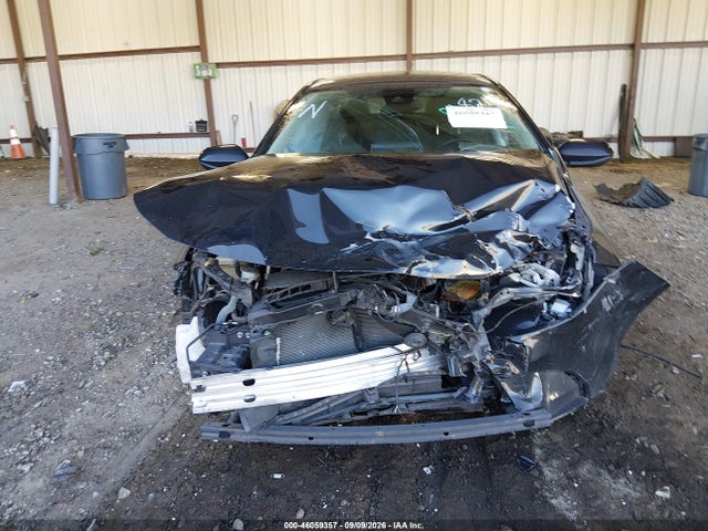 JTDEPRAE1LJ018215 Toyota COROLLA LE