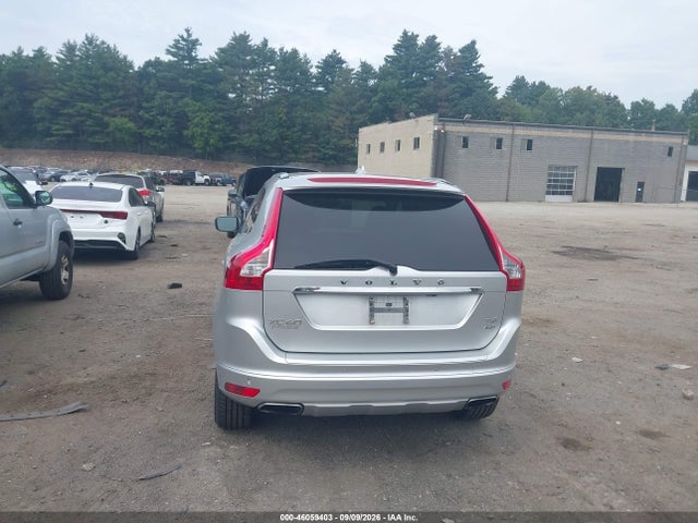 Volvo Xc60 T5 Premier 2016 YV4612RK3G2872532 Image 16