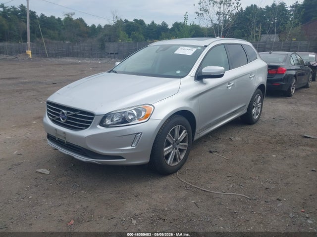 Volvo Xc60 T5 Premier 2016 YV4612RK3G2872532 Image 2