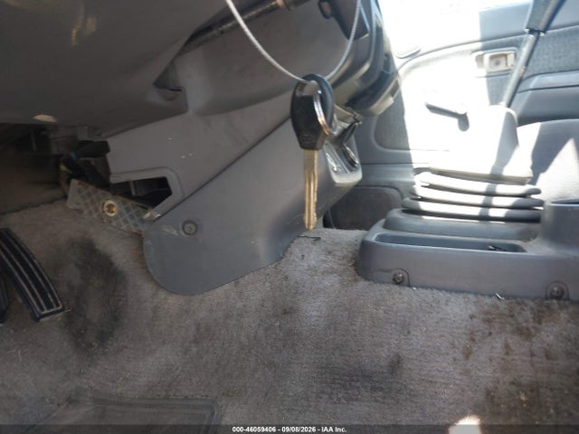 46059406 :رقم المزاد ، 1N6DD26SXYC401475 vin ، 2000 Nissan Frontier Xe مزاد بيع