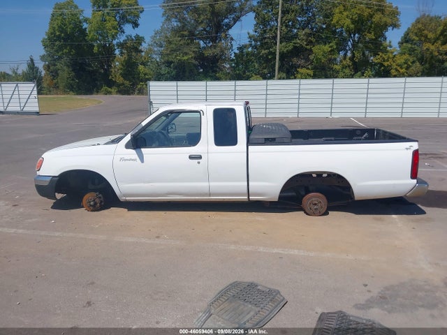46059406 :رقم المزاد ، 1N6DD26SXYC401475 vin ، 2000 Nissan Frontier Xe مزاد بيع