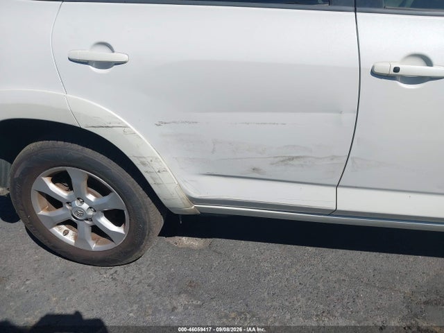 2009 Toyota Rav4 Limited V6 მანქანა იყიდება აუქციონზე, vin: JTMBK31V695073520, აუქციონის ნომერი: 46059417