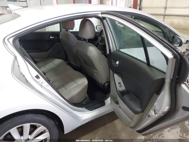 KIA FORTE LX 2016 KNAFX4A69G5446612 Image 8