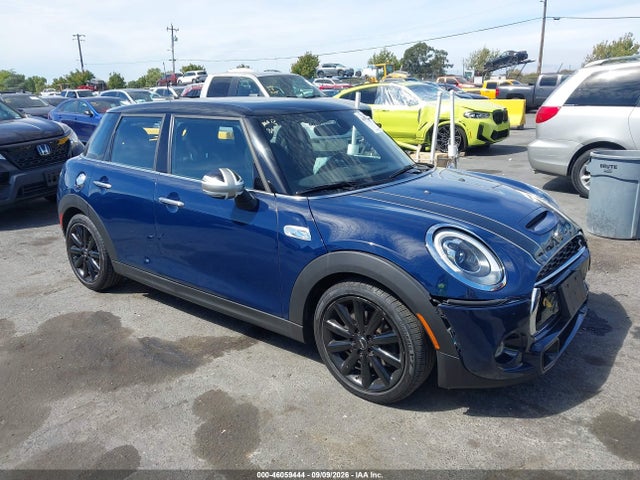 2017 Mini Hardtop Cooper S მანქანა იყიდება აუქციონზე, vin: WMWXU3C37H2D33242, აუქციონის ნომერი: 46059444