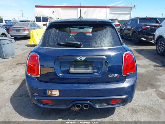 2017 Mini Hardtop Cooper S მანქანა იყიდება აუქციონზე, vin: WMWXU3C37H2D33242, აუქციონის ნომერი: 46059444