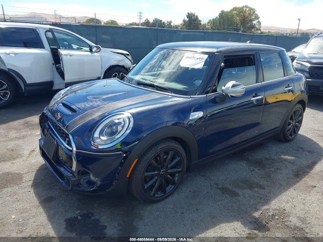 2017 Mini Hardtop Cooper S მანქანა იყიდება აუქციონზე, vin: WMWXU3C37H2D33242, აუქციონის ნომერი: 46059444