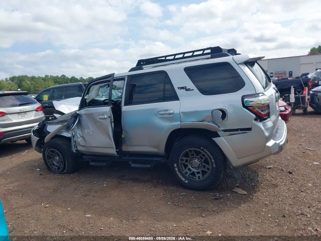 2018 Toyota 4runner Trd Off Road Premium მანქანა იყიდება აუქციონზე, vin: JTEBU5JR4J5543780, აუქციონის ნომერი: 46059485