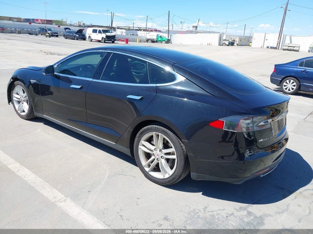Tesla Model S 60d/70d/75d/85d/90d 2016 5YJSA1E27GF122081 Image 3