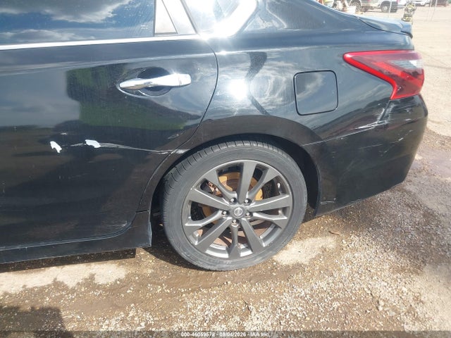 2017 Nissan Altima 2.5 Sr მანქანა იყიდება აუქციონზე, vin: 1N4AL3APXHC153879, აუქციონის ნომერი: 46059578