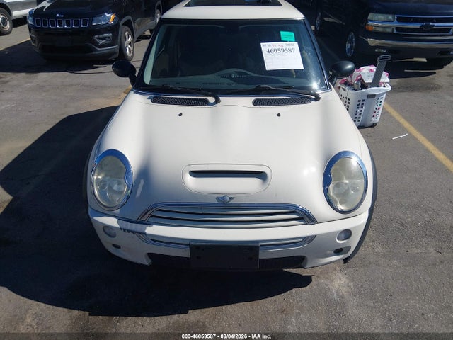 46059587 :رقم المزاد ، WMWRE33424TD79676 vin ، 2004 Mini Cooper S مزاد بيع
