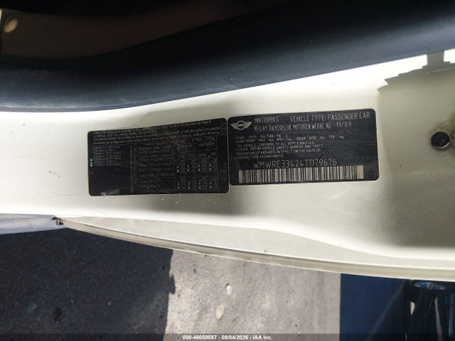 46059587 :رقم المزاد ، WMWRE33424TD79676 vin ، 2004 Mini Cooper S مزاد بيع
