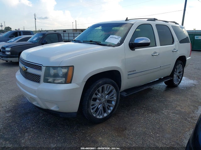 46059601 :رقم المزاد ، 1GNUCCE05AR282627 vin ، 2010 Chevrolet Tahoe Ltz مزاد بيع