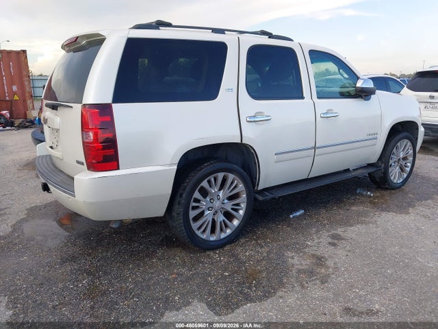 46059601 :رقم المزاد ، 1GNUCCE05AR282627 vin ، 2010 Chevrolet Tahoe Ltz مزاد بيع