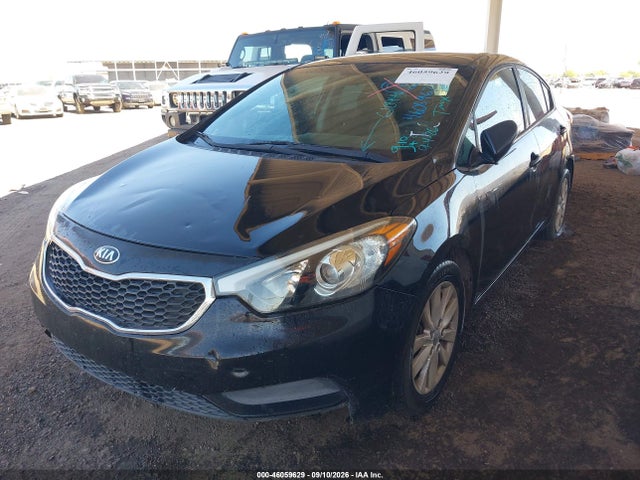 KIA FORTE LX 2016 KNAFX4A63G5610940 Image 2