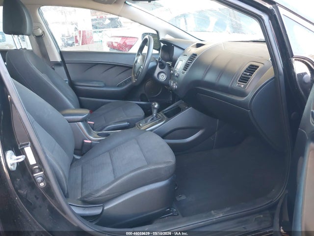 KIA FORTE LX 2016 KNAFX4A63G5610940 Image 5