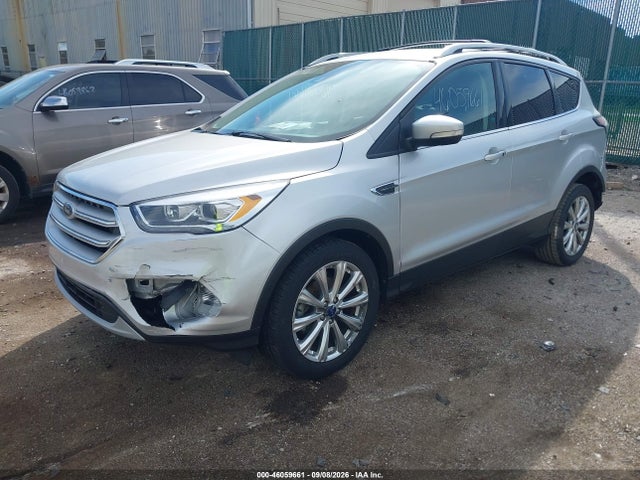 46059661 :رقم المزاد ، 1FMCU0JD7HUE22916 vin ، 2017 Ford Escape Titanium مزاد بيع