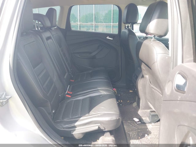 46059661 :رقم المزاد ، 1FMCU0JD7HUE22916 vin ، 2017 Ford Escape Titanium مزاد بيع