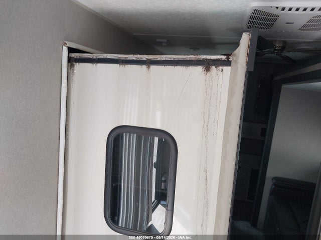 Продажа на аукционе авто 2020 Forest River Puma Destination Ser, vin: 4X4TPUR2XLP081857, номер лота: 46059679