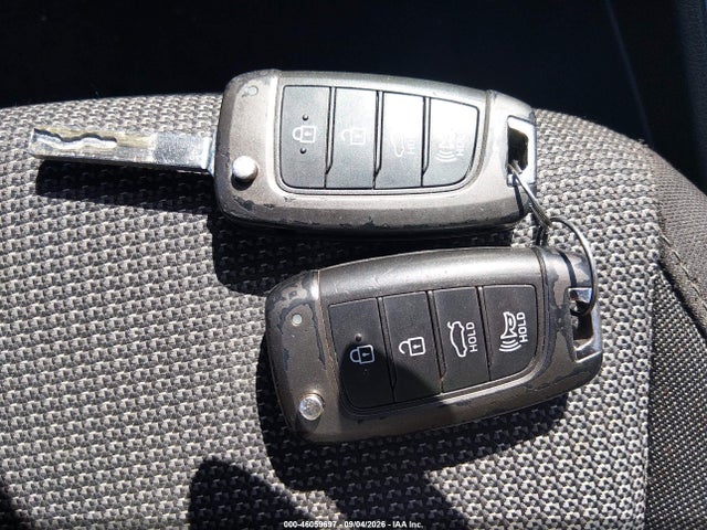 2019 Hyundai Accent Se მანქანა იყიდება აუქციონზე, vin: 3KPC24A38KE054373, აუქციონის ნომერი: 46059697