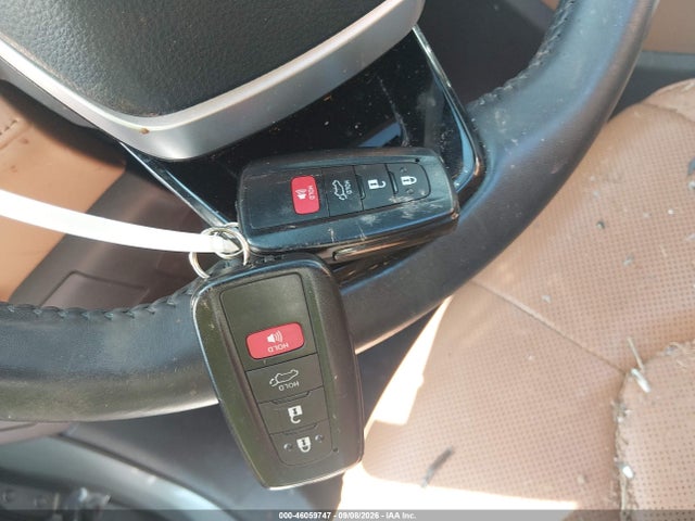 Aukcja sprzedaży 2022 Toyota Highlander Platinum, vin: 5TDFZRBH3NS211737, numer aukcji: 46059747