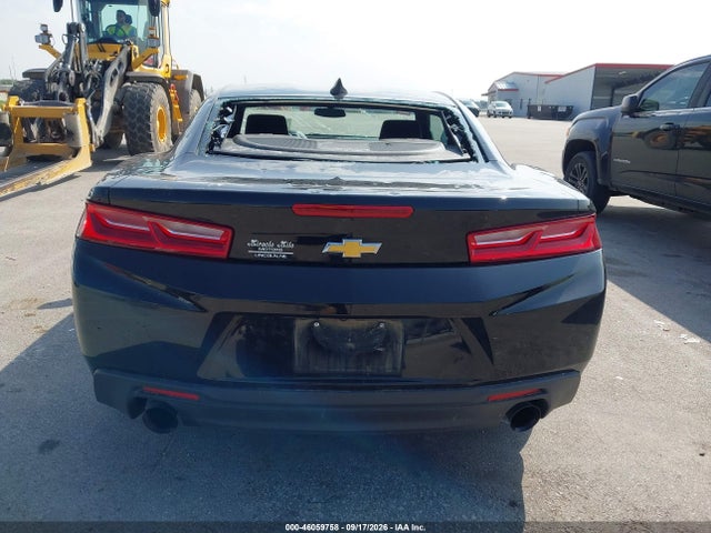 Chevrolet Camaro 1lt 2017 1G1FB1RS9H0119345 Image 16