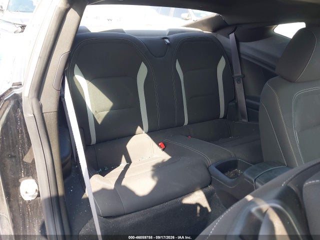 Chevrolet Camaro 1lt 2017 1G1FB1RS9H0119345 Image 8