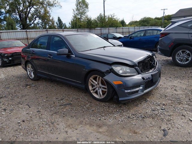 Aukcja sprzedaży 2013 Mercedes-benz C 300 Sport 4matic, vin: WDDGF8AB1DG111249, numer aukcji: 46059797