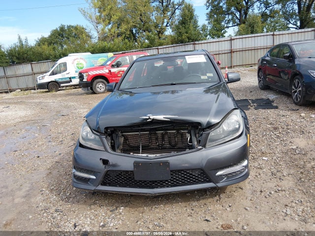Продажа на аукционе авто 2013 Mercedes-benz C 300 Sport 4matic, vin: WDDGF8AB1DG111249, номер лота: 46059797