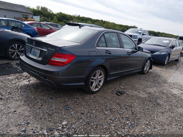 Продажа на аукционе авто 2013 Mercedes-benz C 300 Sport 4matic, vin: WDDGF8AB1DG111249, номер лота: 46059797