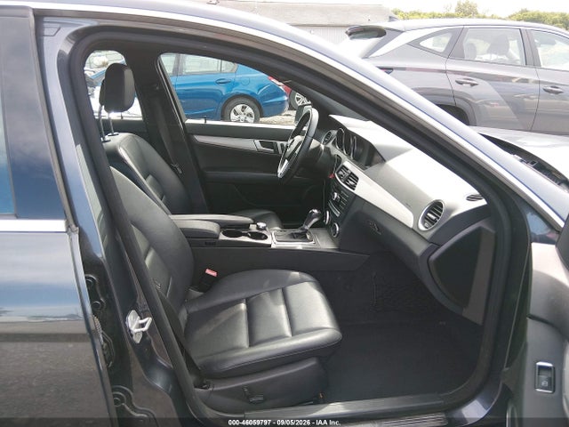 Продажа на аукционе авто 2013 Mercedes-benz C 300 Sport 4matic, vin: WDDGF8AB1DG111249, номер лота: 46059797