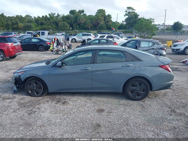 2021 Hyundai Elantra Sel მანქანა იყიდება აუქციონზე, vin: KMHLS4AG5MU126004, აუქციონის ნომერი: 46059813