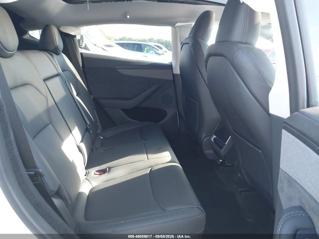 7SAYGDEEXTA437794 Tesla Model Y All-wheel Drive/long Range Launch Series/premium All-wheel Drive